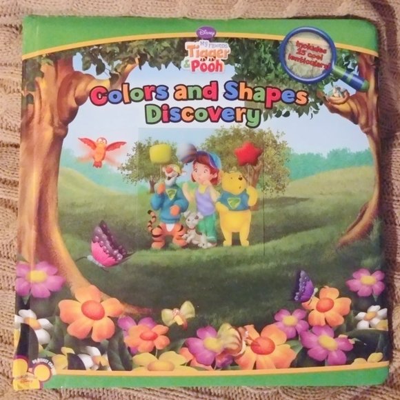 Tigger and Pooh Colors and Shapes Discover Disney kids book holographs like new - Picture 1 of 8